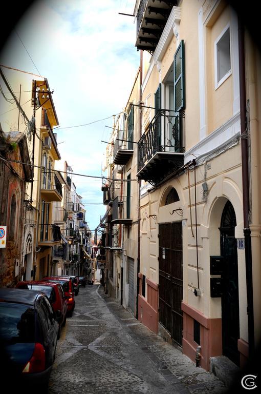 Domus Osterio Magno Lägenhet Cefalù Exteriör bild